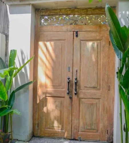 Air Svarga - Luxe Designer Villa Canggu (Bali)