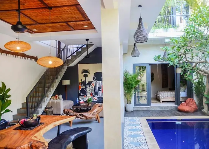 Air Svarga - Luxe Designer Villa Canggu (Bali)